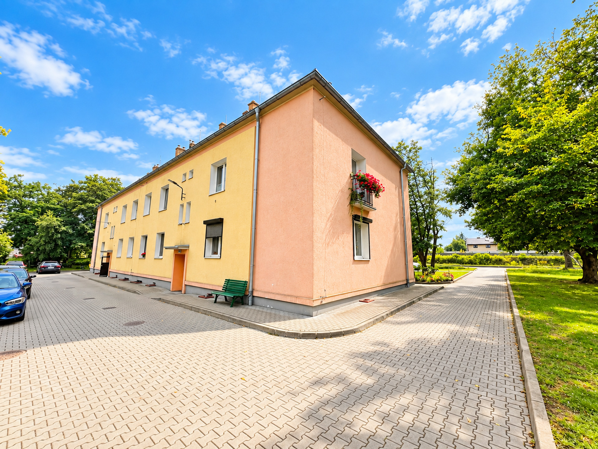 Mieszkanie 3 pokojowe. 80 m2 po podłodze (powierzchnia użytkowa 51,34 m2) - zdjęcie 10