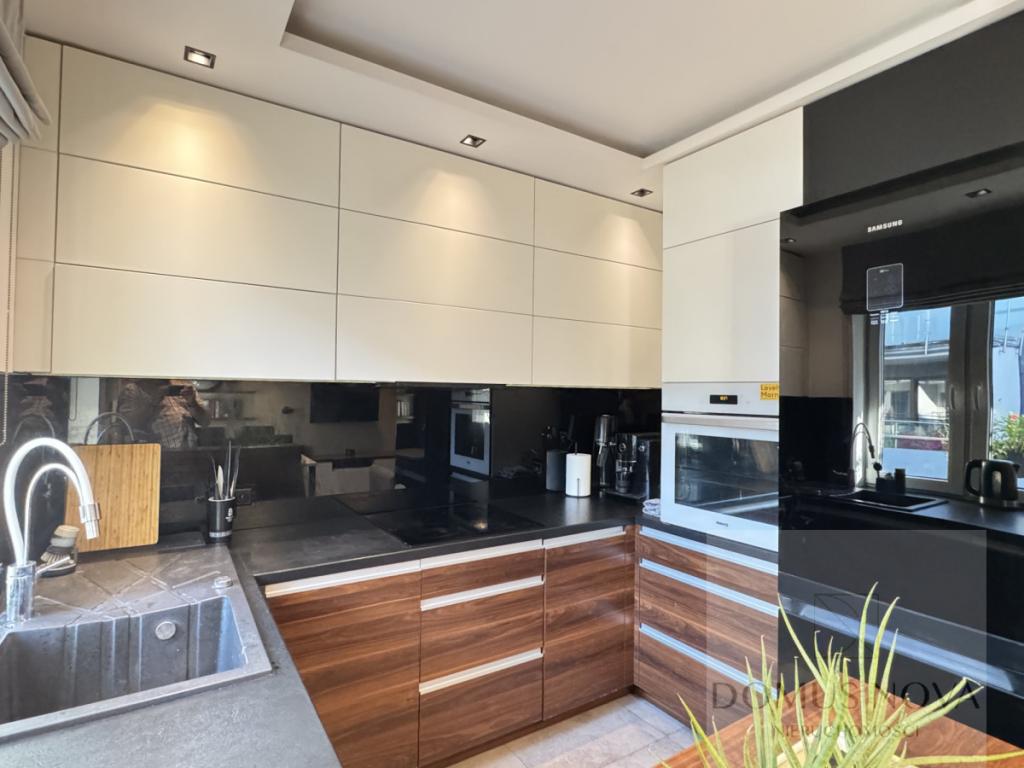 Apartament w sercu Anina, 3 pokoje, duży balkon - zdjęcie 4
