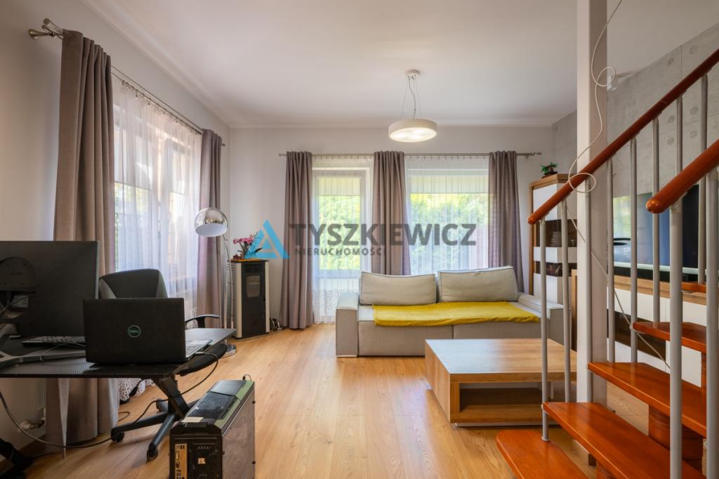 Kompaktowy dom bliźniak w Słupsku Zatorze - zdjęcie 7