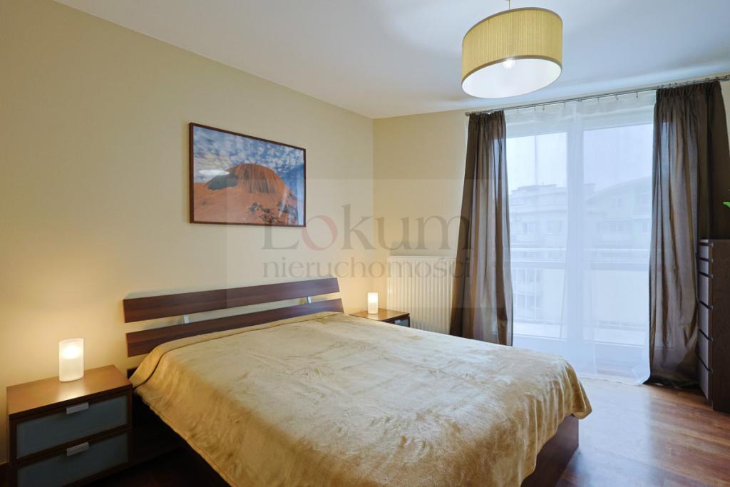 Targówek - apartament przy metrze - zdjęcie 13