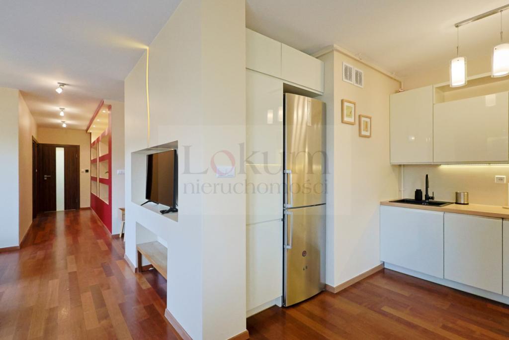 Targówek - apartament przy metrze - zdjęcie 9