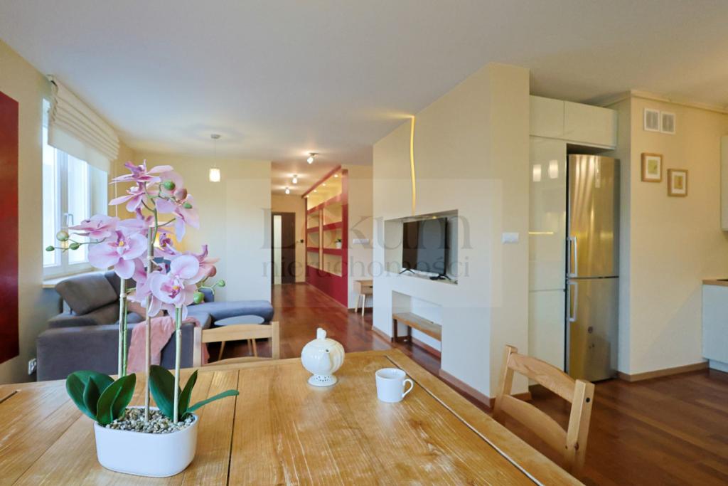 Targówek - apartament przy metrze - zdjęcie 4