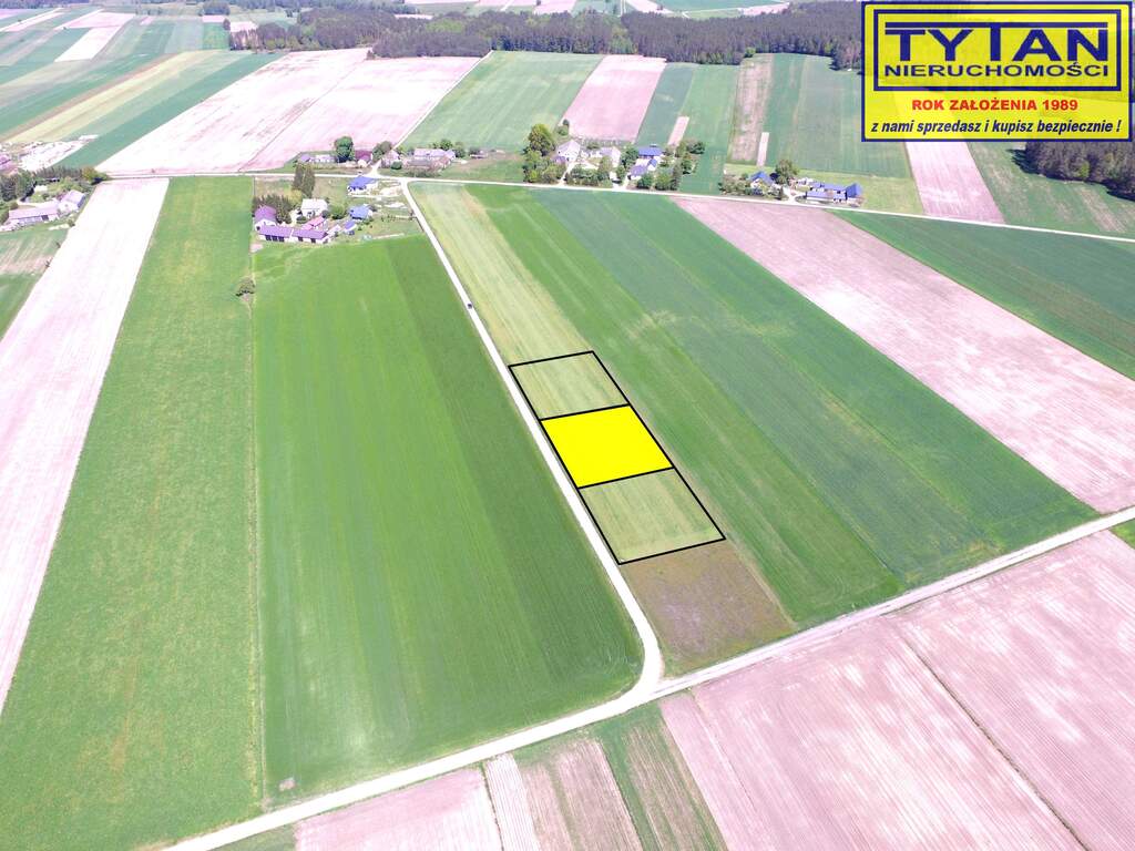 Działka budowlana 1327&nbsp;m², Czerwone - zdjęcie 1