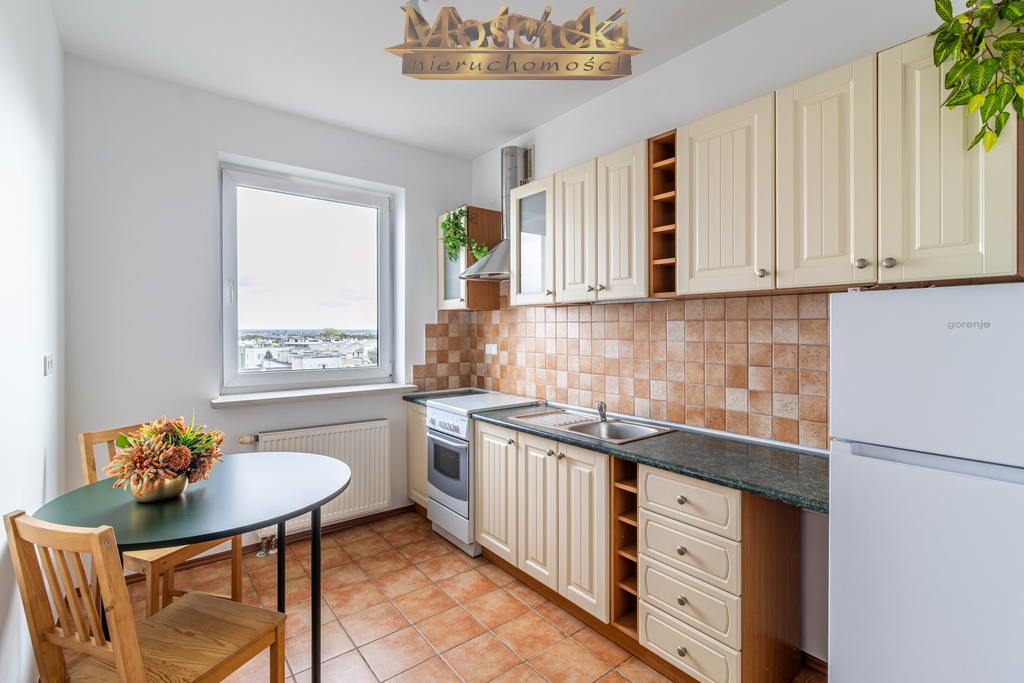 Duża kawalerka 33 m² z balkonem i pięknym widokiem Ursynów - zdjęcie 11