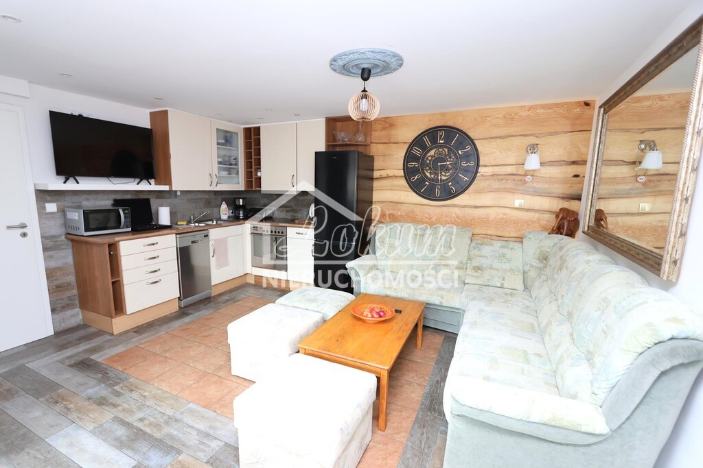 Mieszkanie 55&nbsp;m², Unin - zdjęcie 5