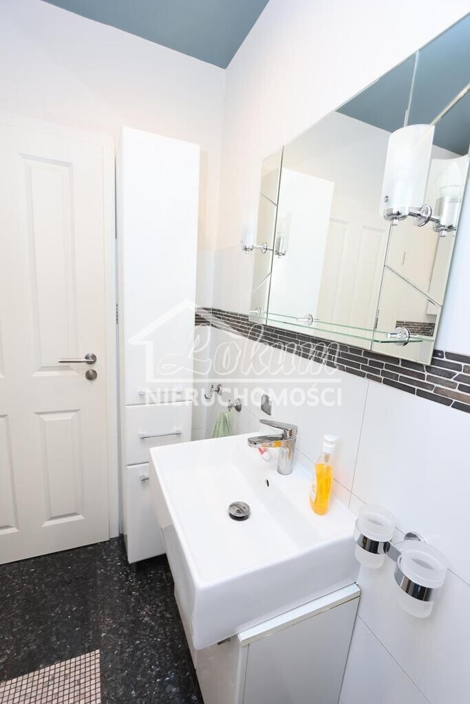 Mieszkanie 55&nbsp;m², Unin - zdjęcie 16