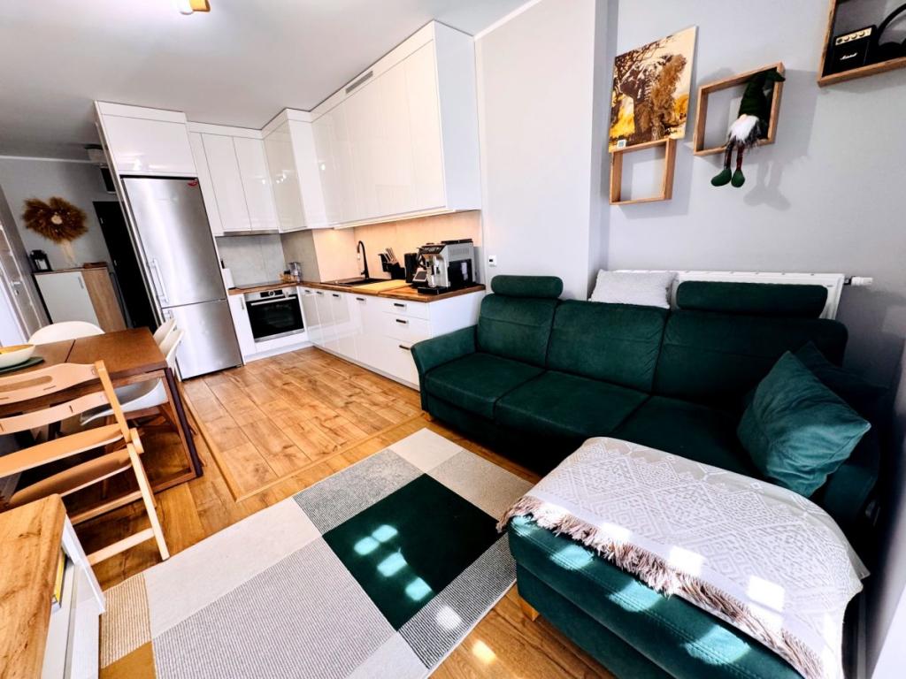 Zadbane, jak nowe, 3 pokoje, balkon, winda - zdjęcie 15