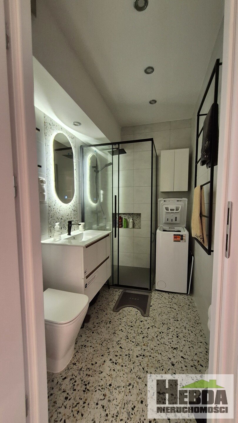 Tarnów, ul.Rogoyskiego , eleganckie 2 pokojowe za 1500 /mc - zdjęcie 8