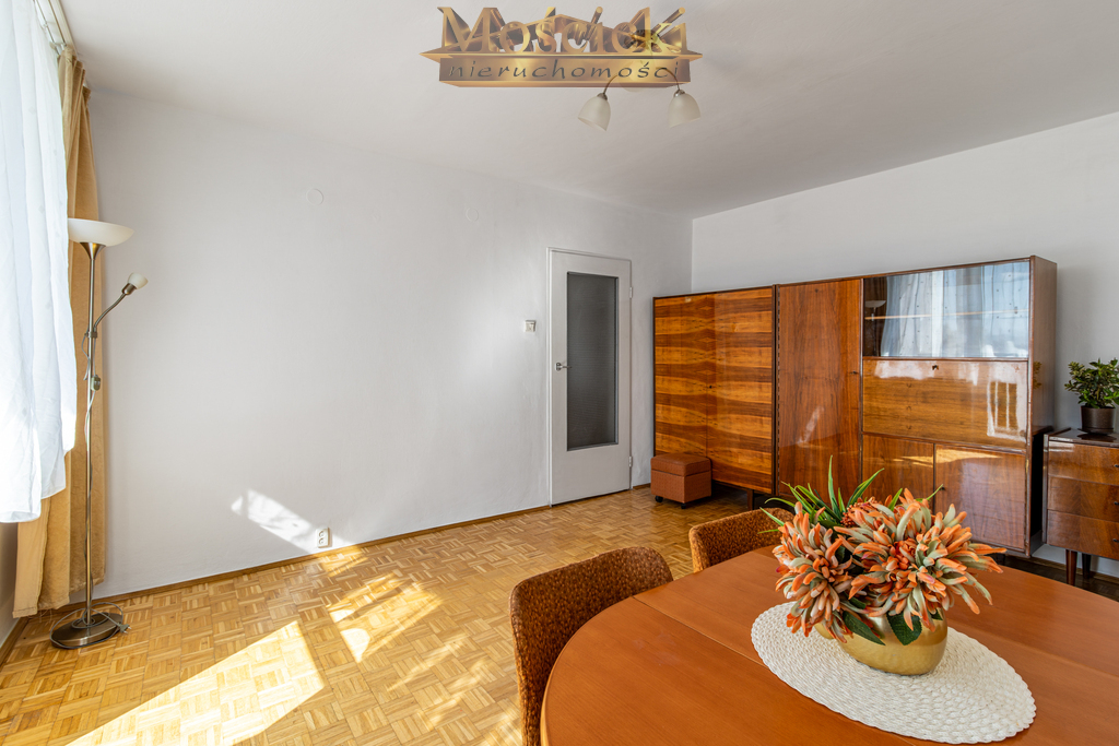 Stylowe 2 pokoje przy metrze Imielin 48 m² Balkon - zdjęcie 4