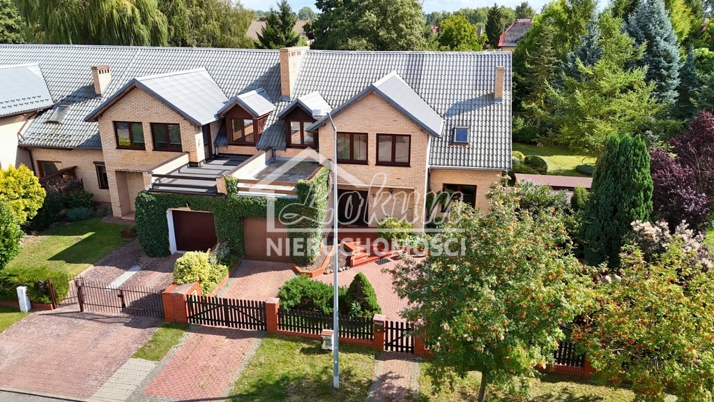 Dom 290,98&nbsp;m², Goleniów, Ofiar Katynia - zdjęcie 1