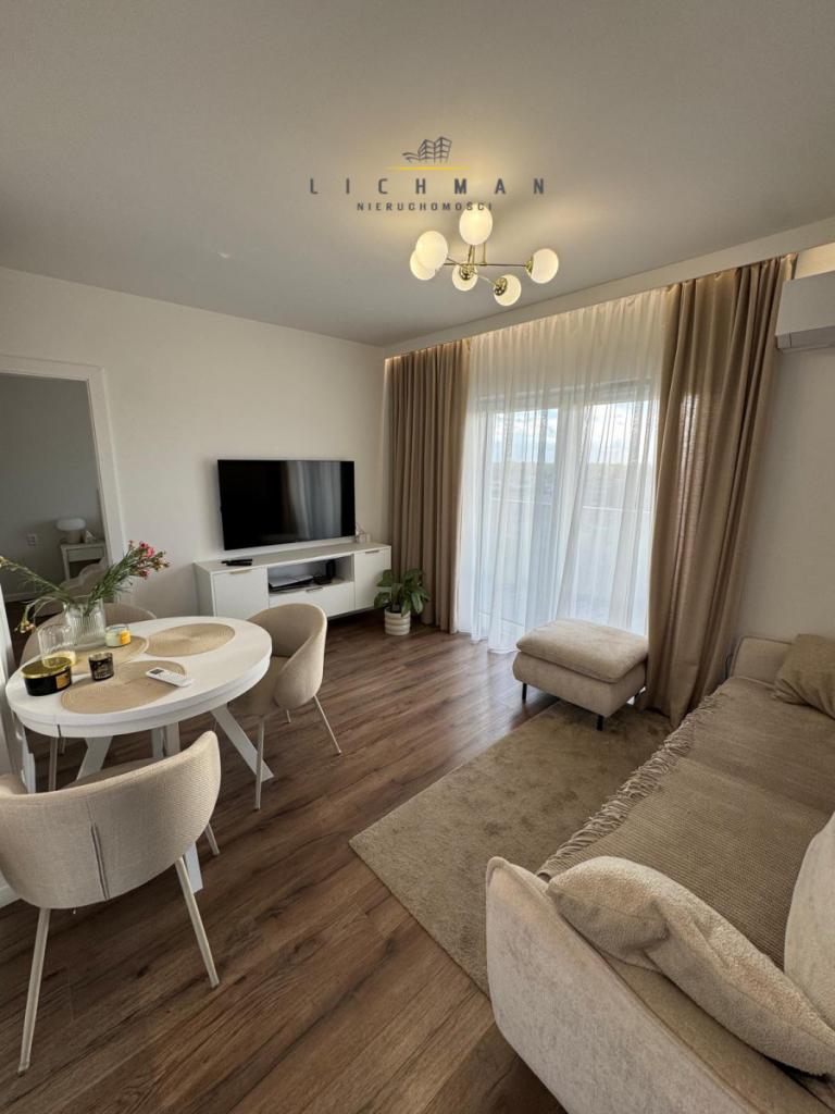 Mieszkanie 65 m², Łódź - zdjęcie 1