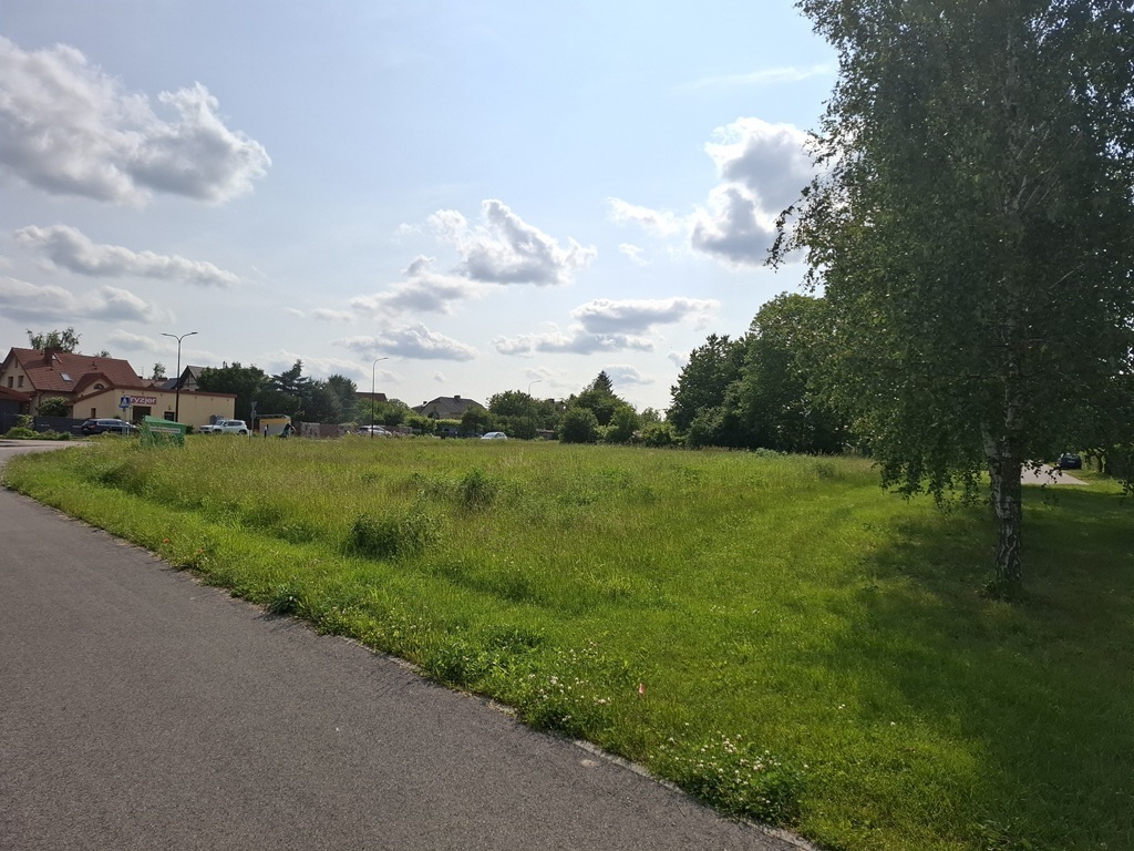 Działka budowlana 2319&nbsp;m², Świdnik, Al. NSZZ "Solidarność" - zdjęcie 1