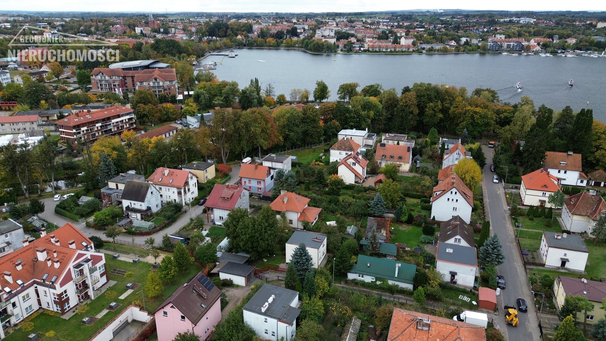 VI-762 Dom jednorodzinny w Ostródzie przy ulicy Konstytucji, parterowy, murowany - zdjęcie 2