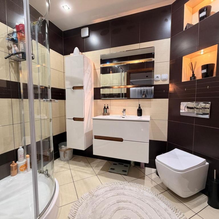 komfortowy , urządzony, piękny ogród - zdjęcie 8