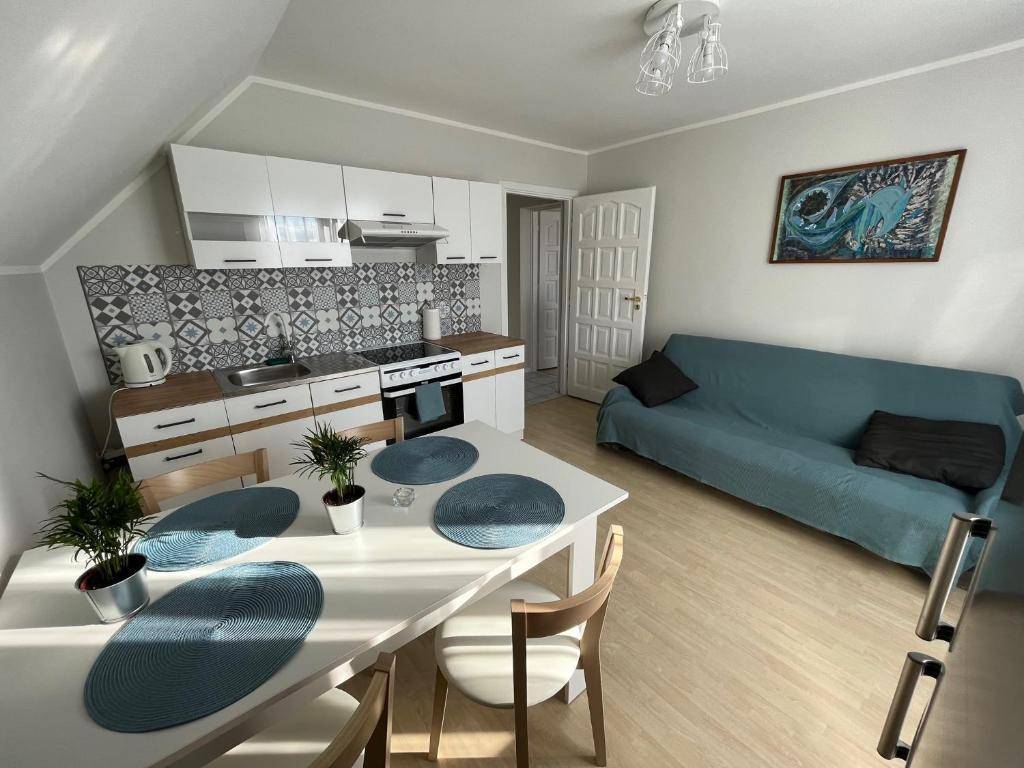 Mieszkanie 80&nbsp;m², Mosty, Szkolna - zdjęcie 2