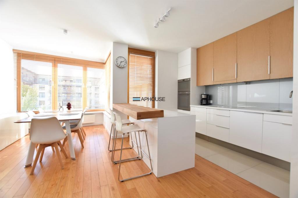 Mieszkanie 74 m², Kraków, Masarska - zdjęcie 1