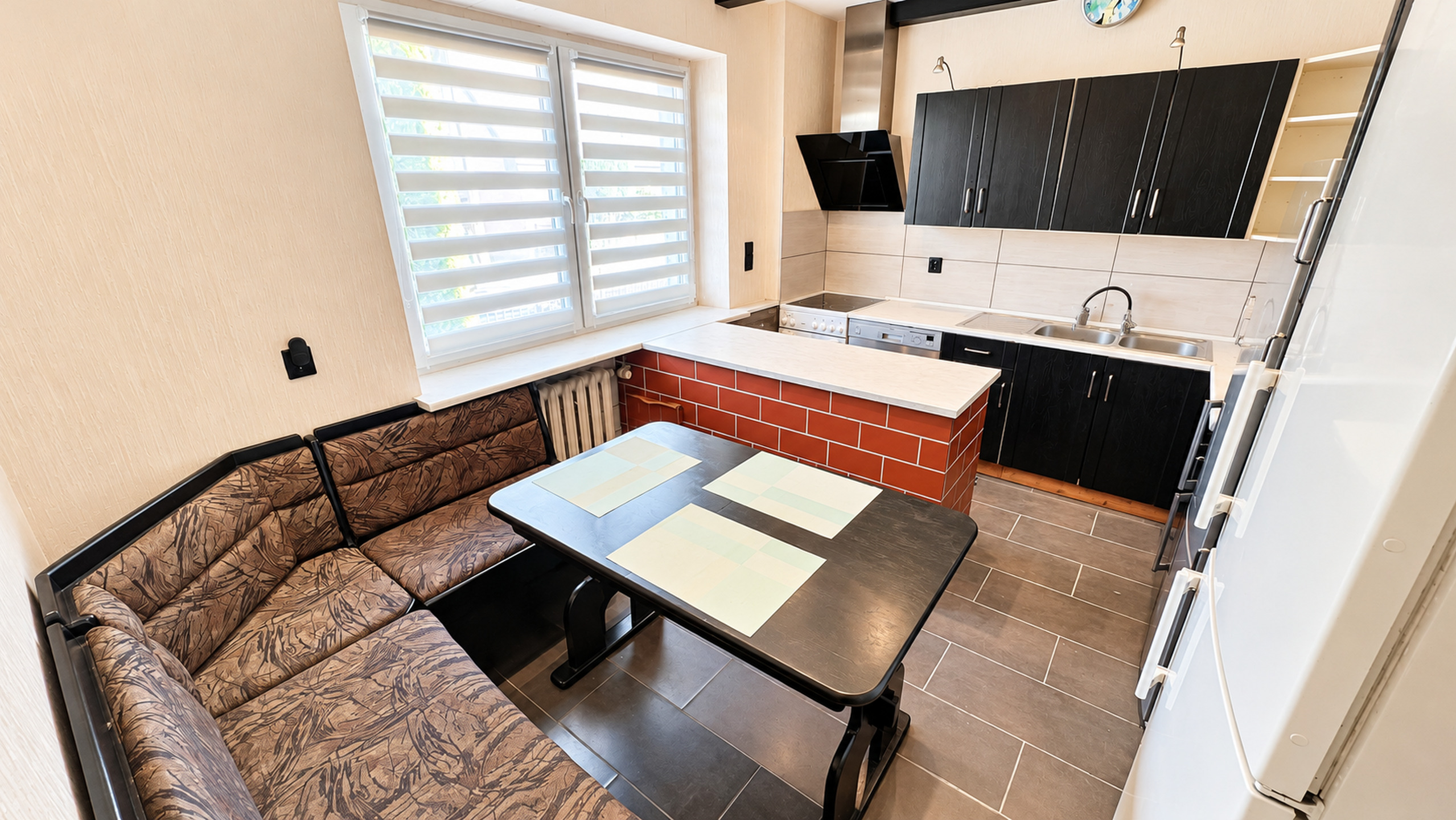 Dom wolnostojący ok. 180 m² do wynajęcia -garaż, 3 kondygnacje - zdjęcie 18