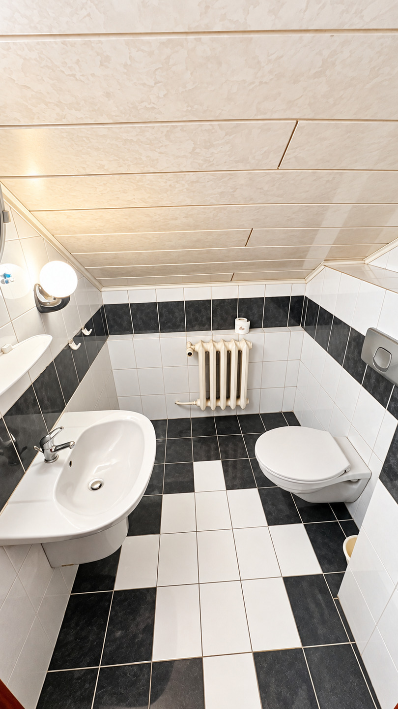 Dom wolnostojący ok. 180 m² do wynajęcia -garaż, 3 kondygnacje - zdjęcie 15