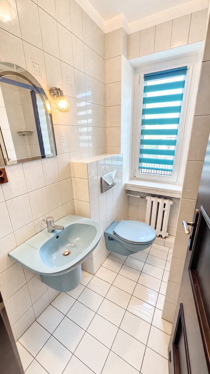 Dom wolnostojący ok. 180 m² do wynajęcia -garaż, 3 kondygnacje - zdjęcie 8