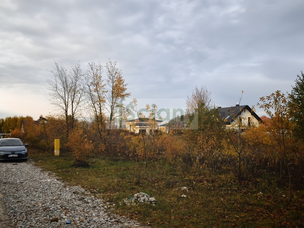 Działka budowlana 1000 m², Rusiec - zdjęcie 1
