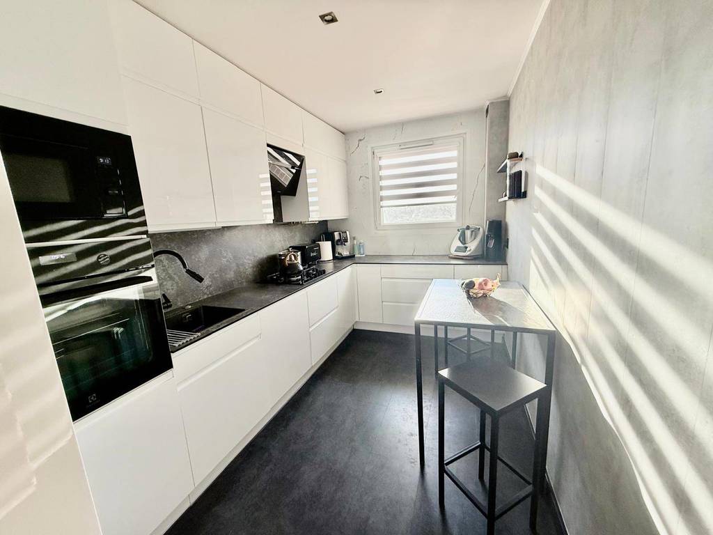 Mieszkanie 60,85&nbsp;m², Kalisz, Adama Asnyka - zdjęcie 1