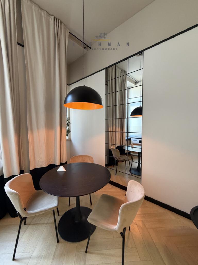 3 pokojowy apartament w stylowej kamienicy Centrum - zdjęcie 2