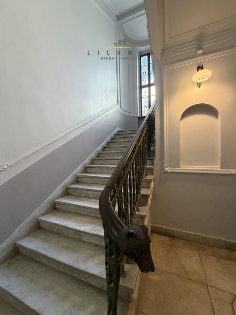 3 pokojowy apartament w stylowej kamienicy Centrum - zdjęcie 21