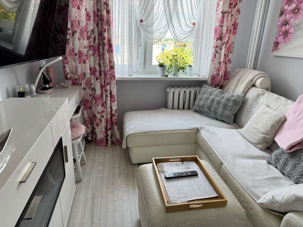 Mieszkanie 43 m², Droglowice - zdjęcie 1